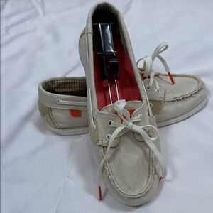 Sperry Cream Canvas Loafers excellent condition, size 8 women boat shoes